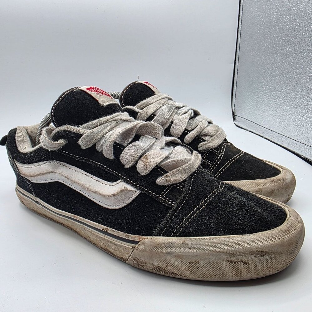 Vans Knu Skool Mens Size 9.5 Black White Suede Chunky Skate Shoes Casual Comfort
